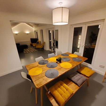 5 Bedroom, Recently Renovated House Close To Hastings Beach Extérieur photo