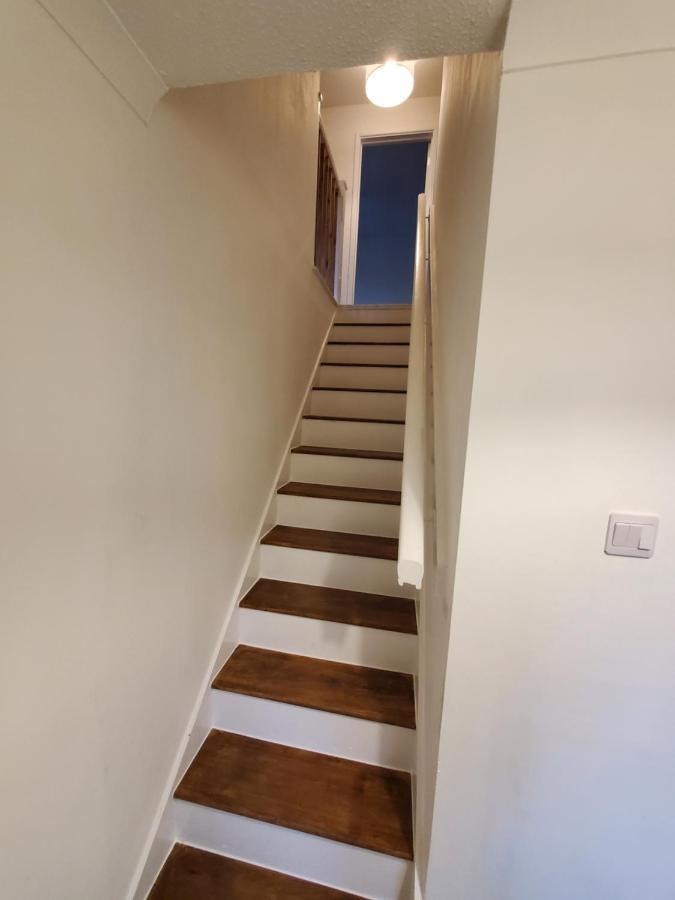 5 Bedroom, Recently Renovated House Close To Hastings Beach Extérieur photo