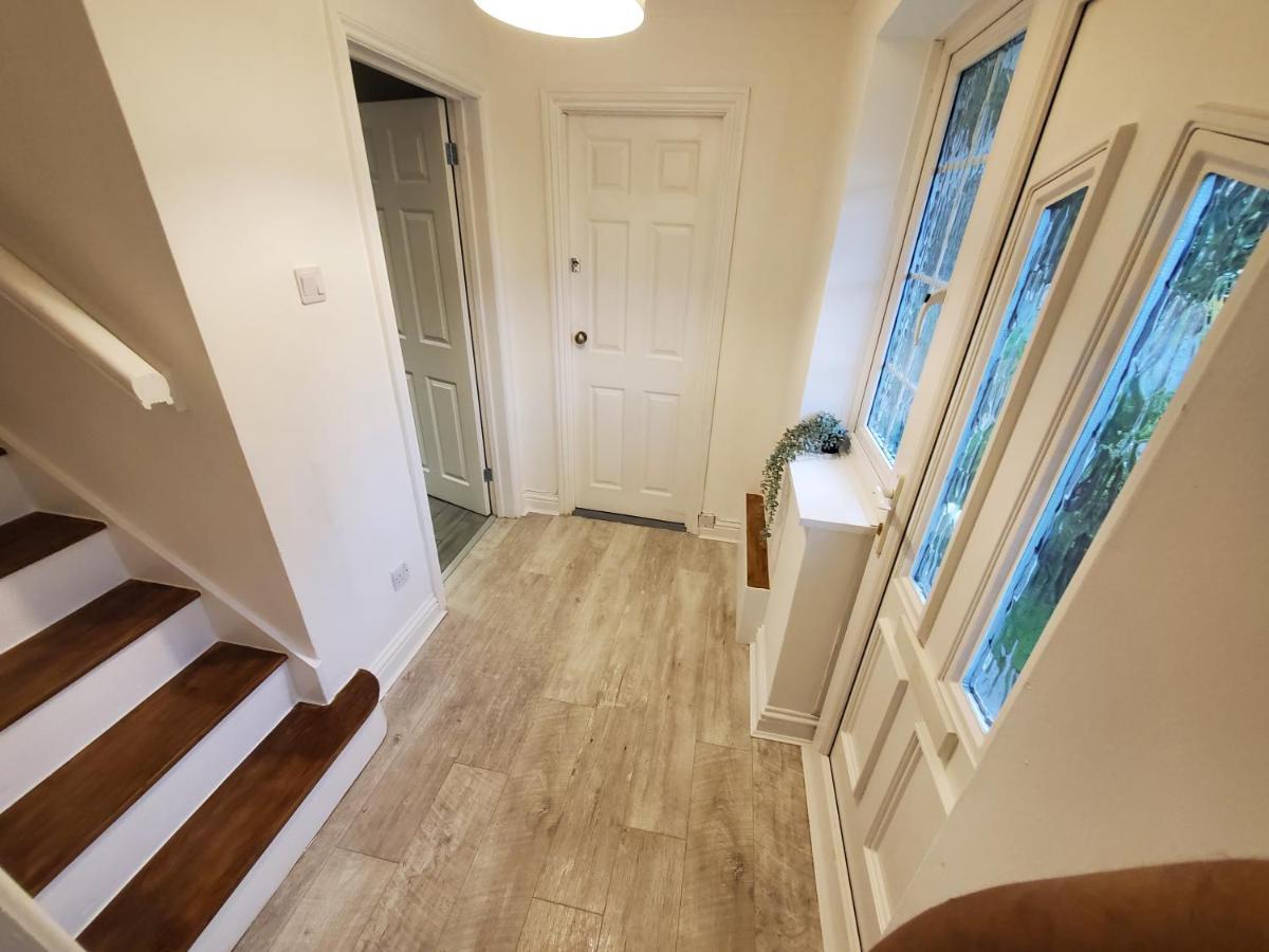 5 Bedroom, Recently Renovated House Close To Hastings Beach Extérieur photo