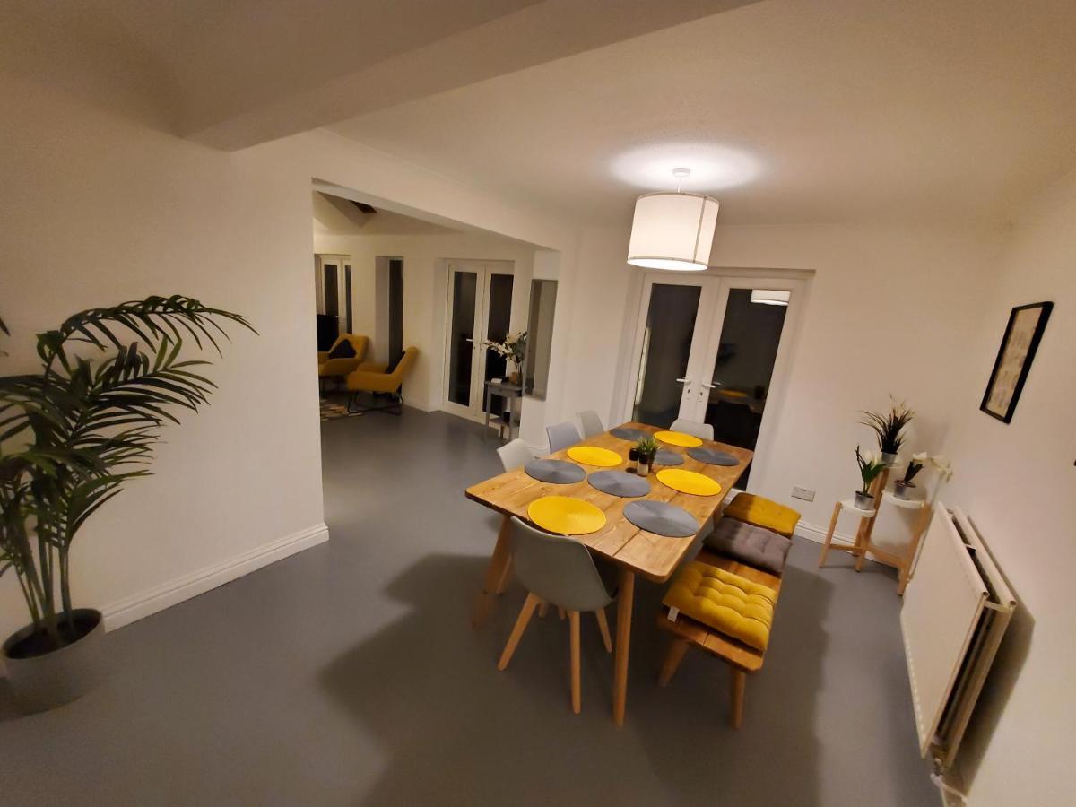 5 Bedroom, Recently Renovated House Close To Hastings Beach Extérieur photo